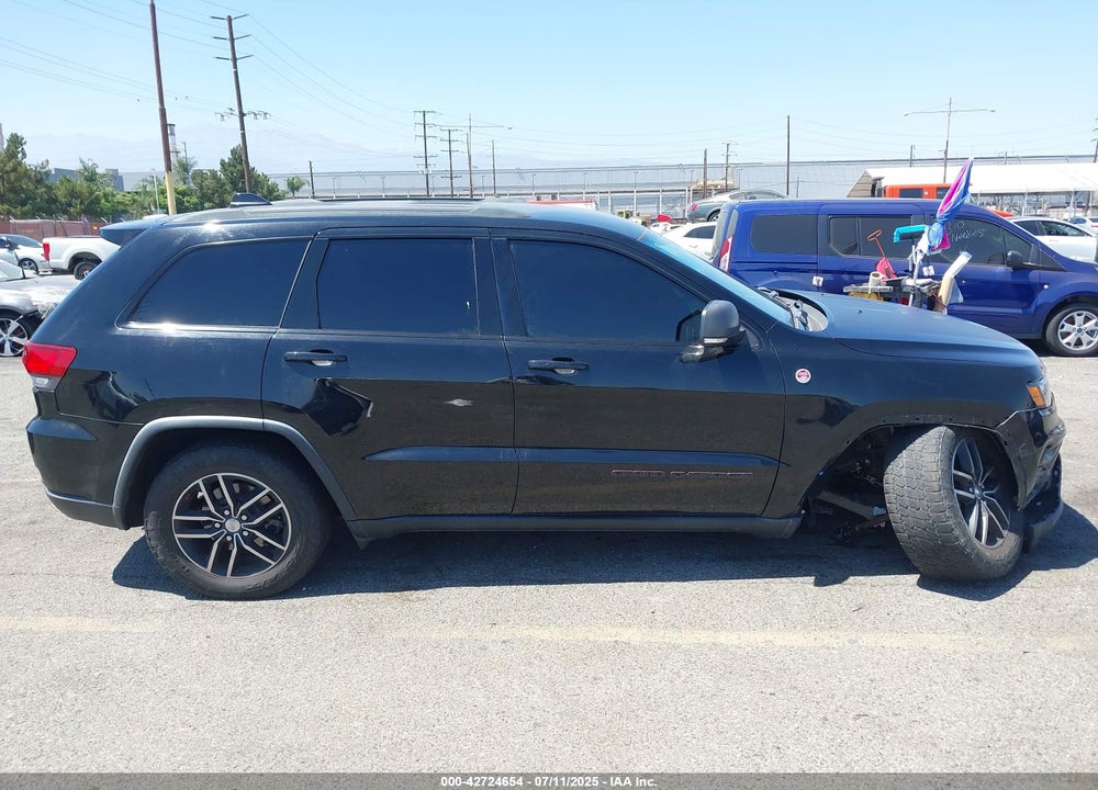 2017 JEEP GRAND CHEROKEE VIN: 1C4RJFLG9HC665876