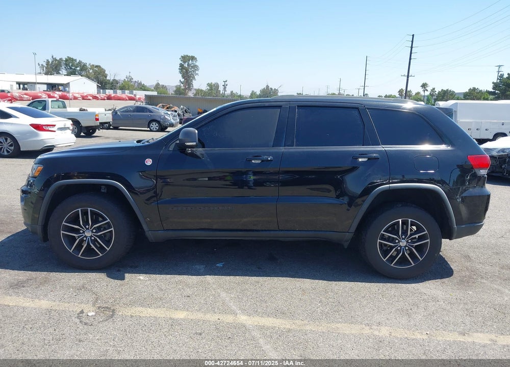 2017 JEEP GRAND CHEROKEE VIN: 1C4RJFLG9HC665876