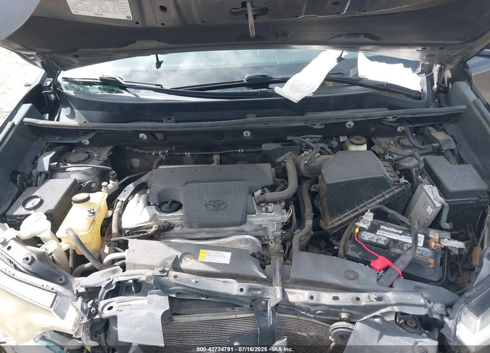 2018 TOYOTA RAV4 XLE VIN: 2T3WFREV4JW410508