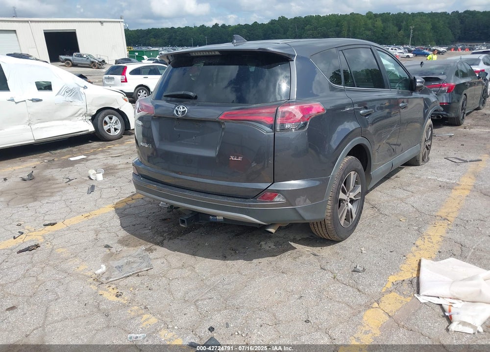 2018 TOYOTA RAV4 XLE VIN: 2T3WFREV4JW410508