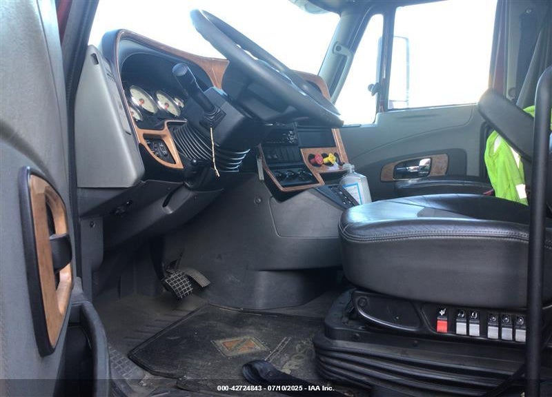2016 INTERNATIONAL PROSTAR VIN: 3HSDJAPRXGN412976
