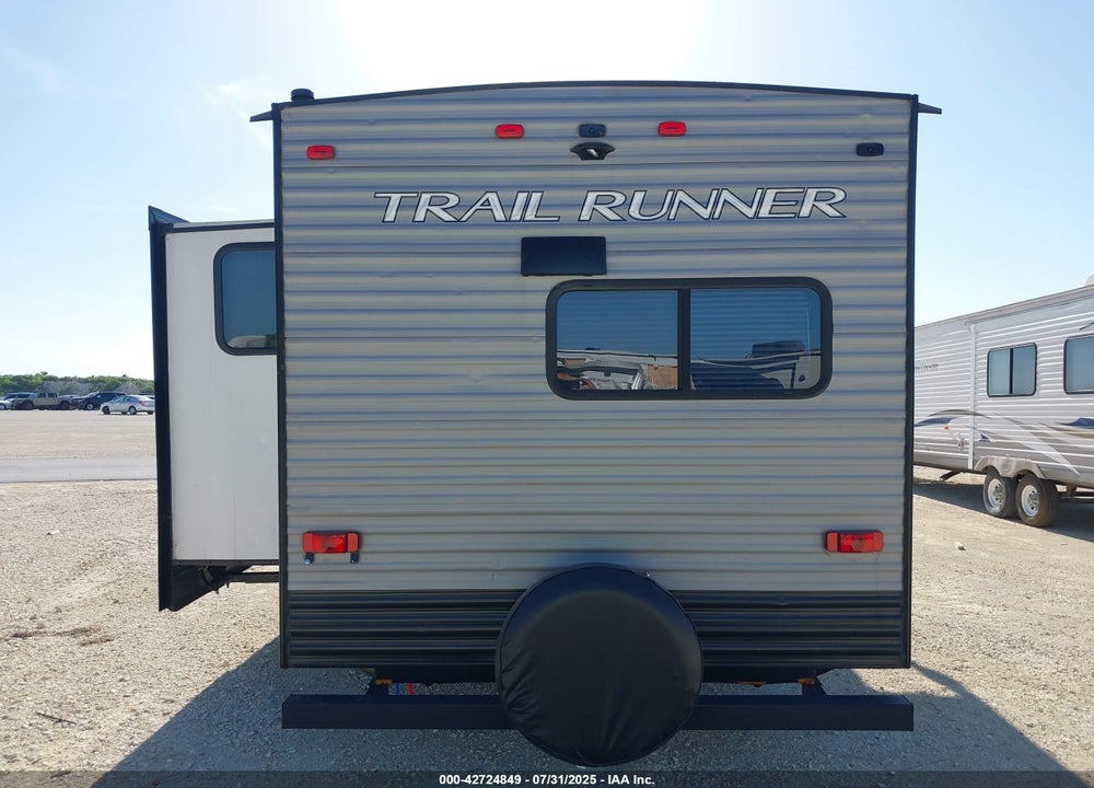 2022 HEARTLAND TRAIL RUNNER VIN: 5SFEB3426NE485782