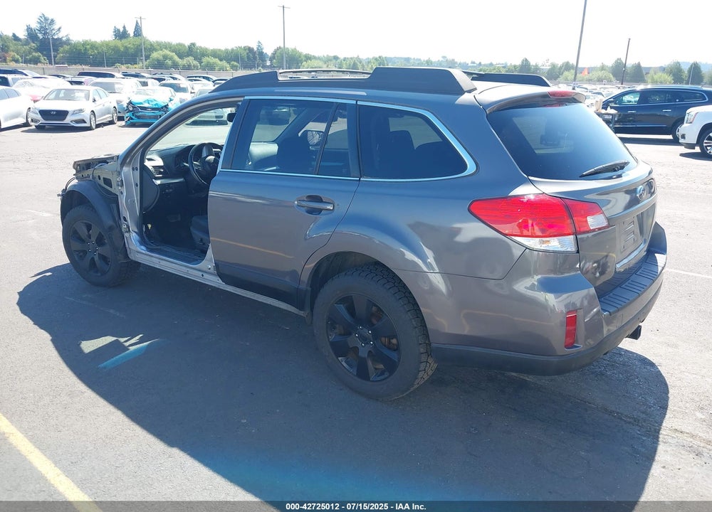 2011 SUBARU OUTBACK VIN: 4S4BRBCC1B3370015