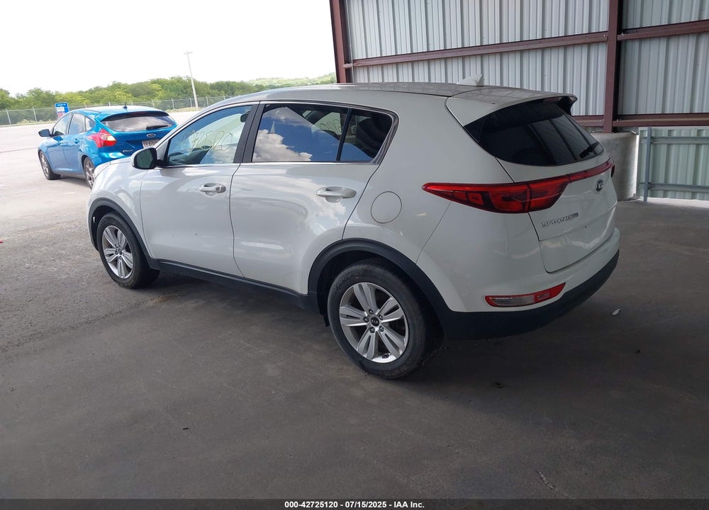 2017 KIA SPORTAGE VIN: KNDPM3ACXH7166610