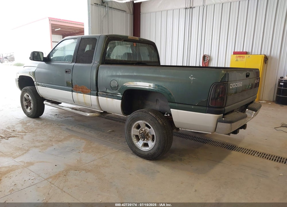 2000 DODGE RAM 2500 ST VIN: 3B7KF23Z1YG140708