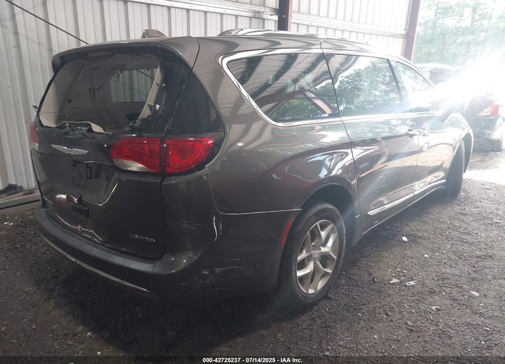 2017 CHRYSLER PACIFICA LIMITED VIN: 2C4RC1GG1HR659617