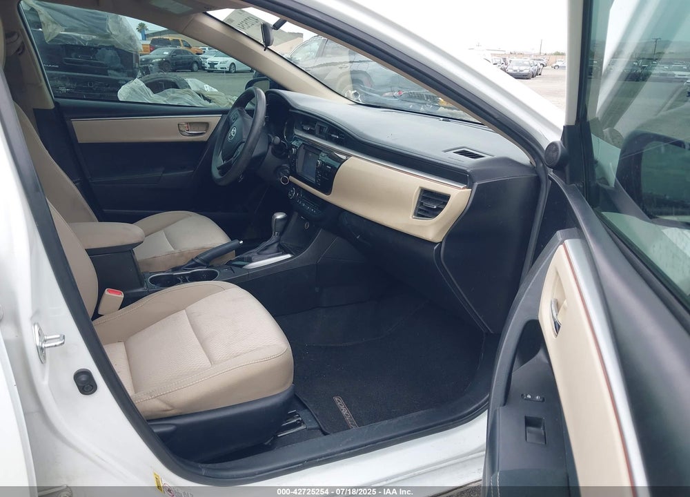 2015 TOYOTA COROLLA VIN: 5YFBURHE0FP208220