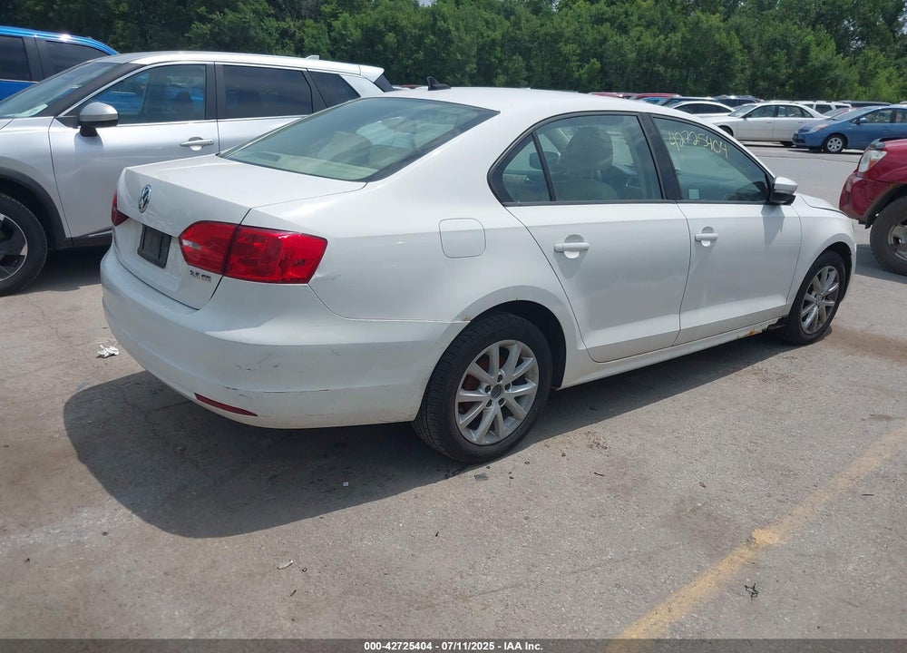 2011 VOLKSWAGEN JETTA VIN: 3VWDX7AJXBM348012