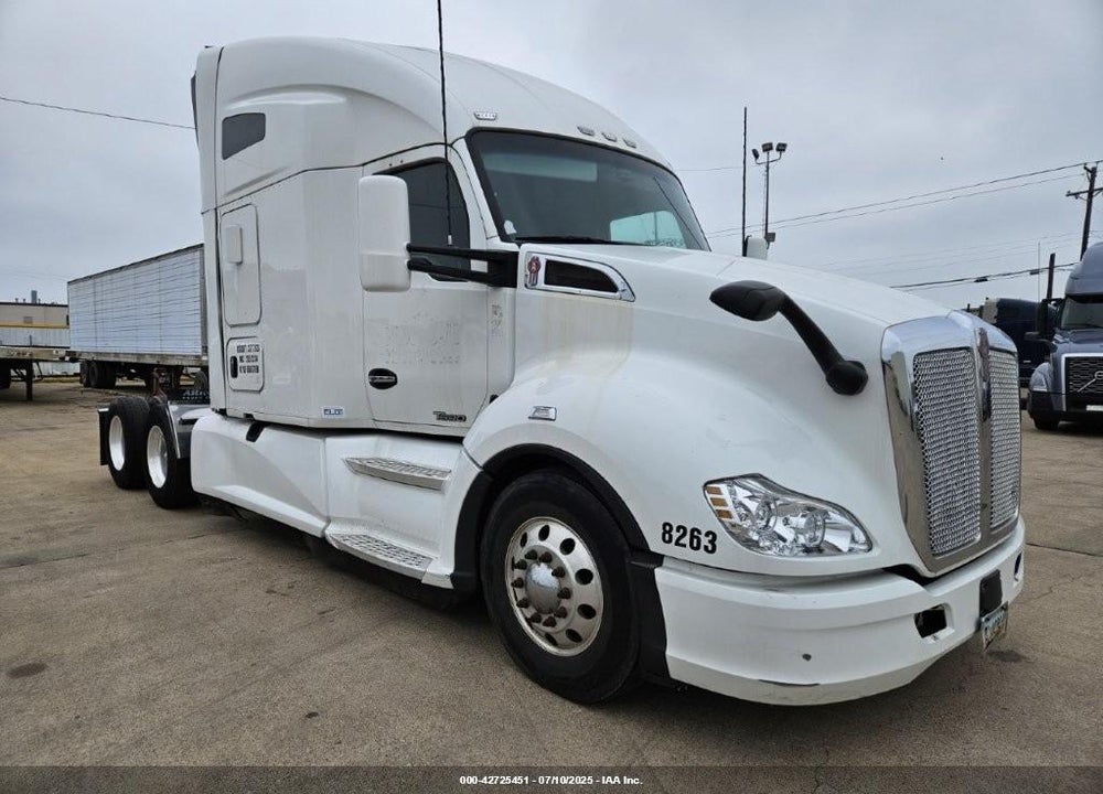 2019 KENWORTH T680 VIN: 1XKYDP9X3KJ278263