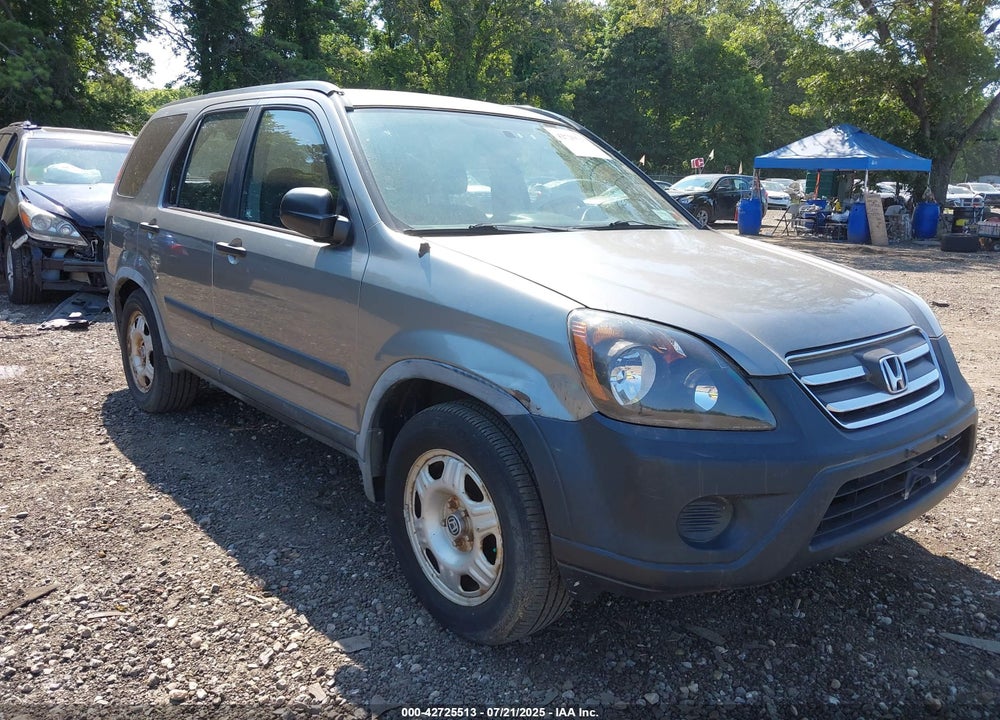 2005 HONDA CR-V LX VIN: JHLRD78535C038271