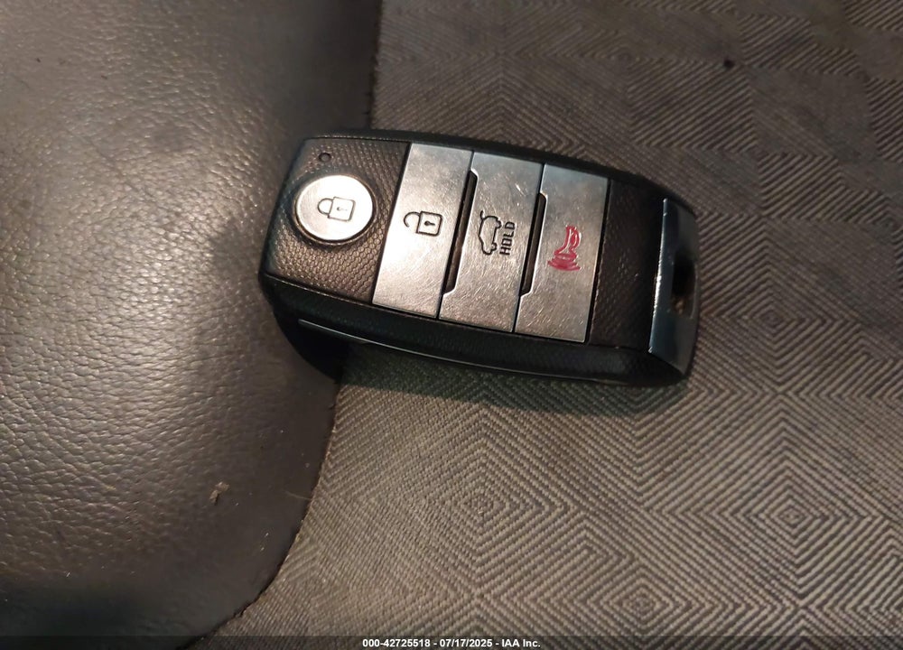 2017 KIA NIRO VIN: KNDCC3LC7H5068886