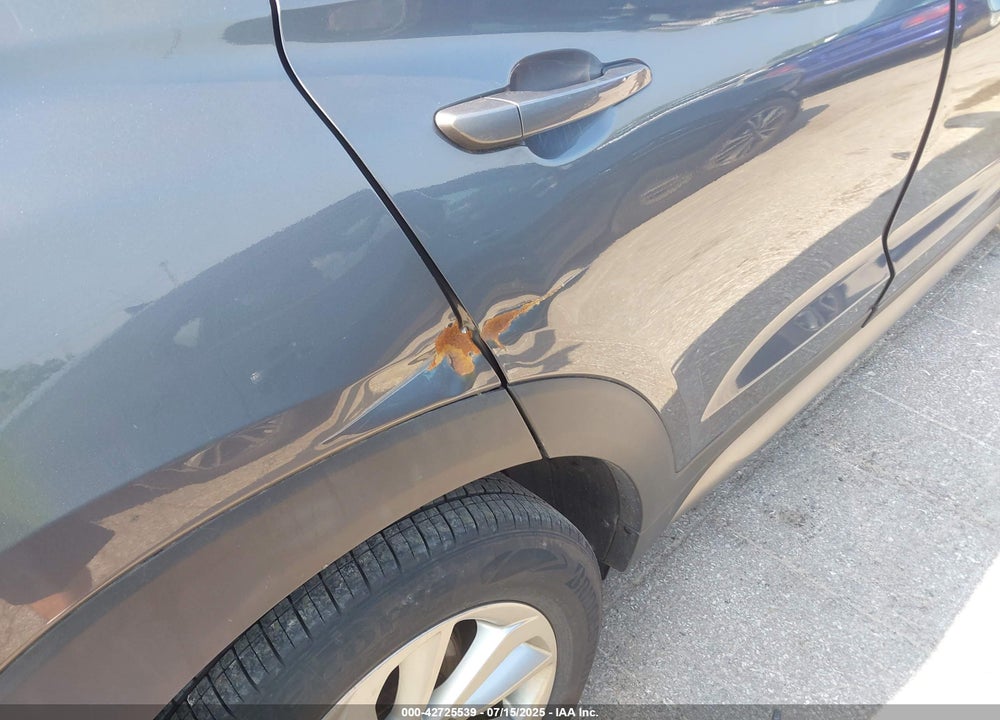 2016 HYUNDAI TUCSON VIN: KM8J3CA46GU188617
