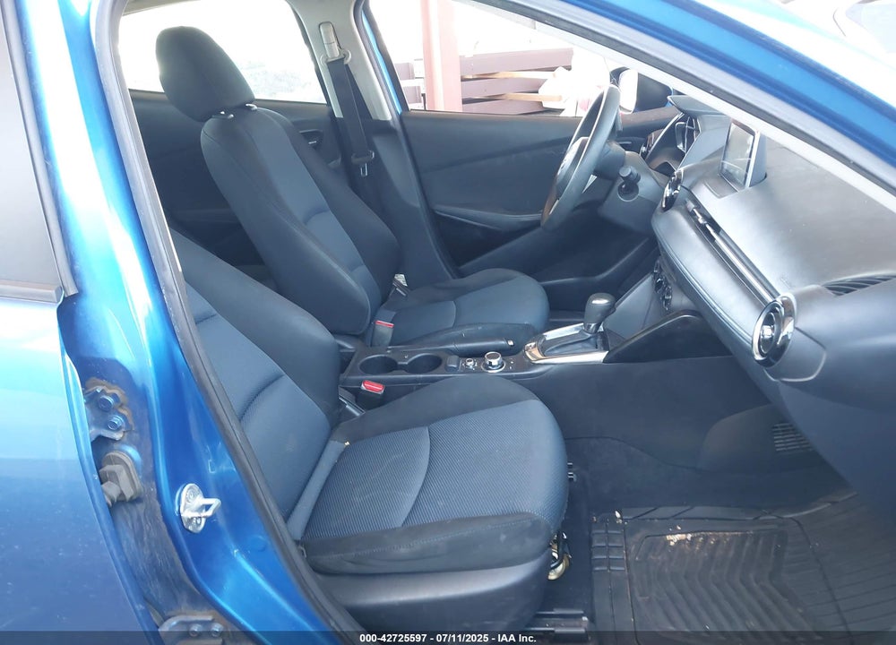 2016 SCION IA VIN: 3MYDLBZV9GY131559