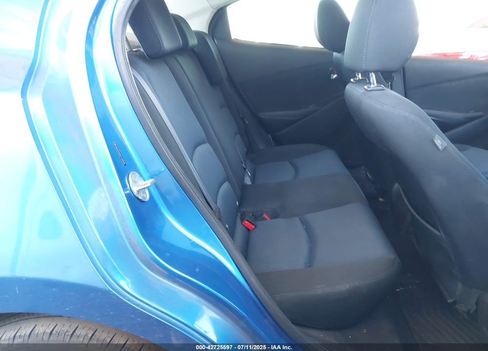 2016 SCION IA VIN: 3MYDLBZV9GY131559