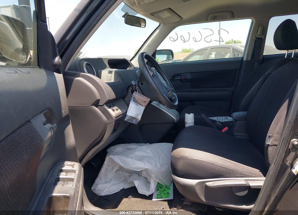 2010 SCION XB VIN: JTLZE4FE9A1115702
