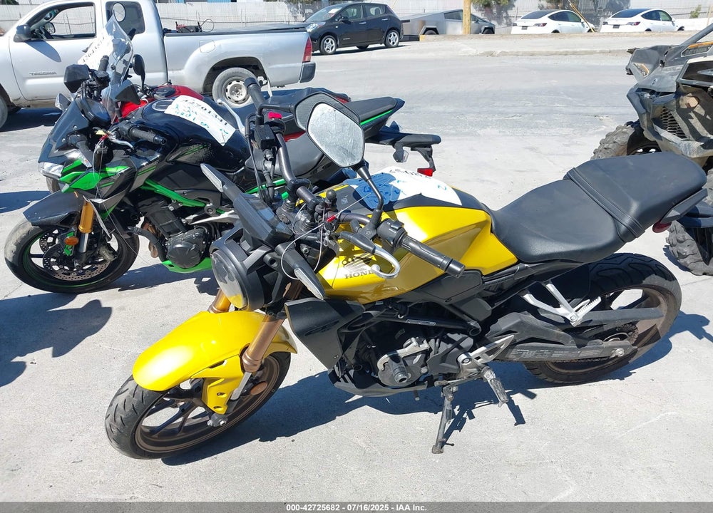 2024 HONDA CBF300 NA VIN: MLHNC5556R5400091