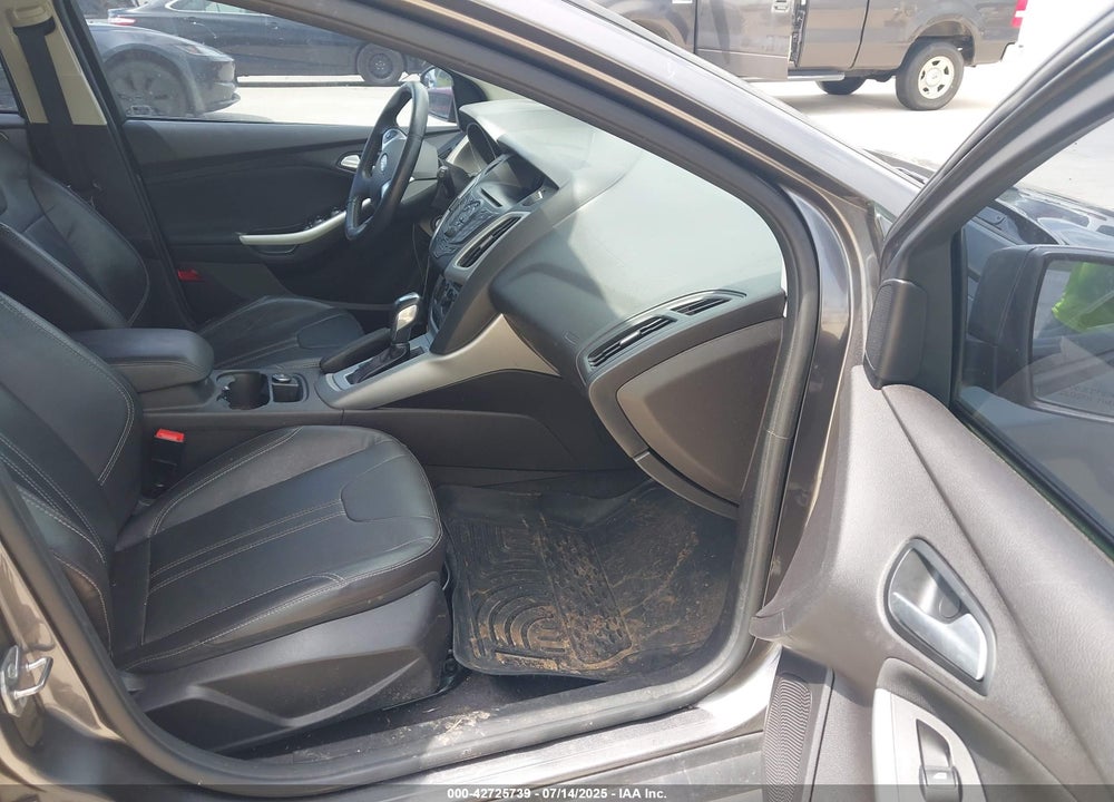 2014 FORD FOCUS VIN: 1FADP3K20EL422407