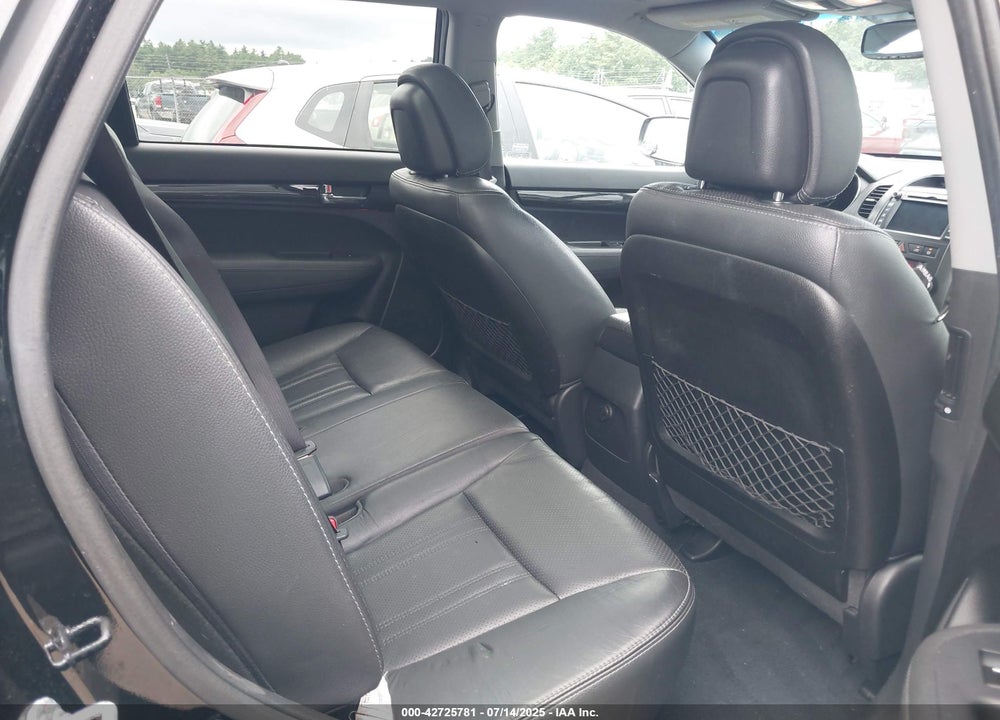 2012 KIA SORENTO VIN: 5XYKWDA22CG265645