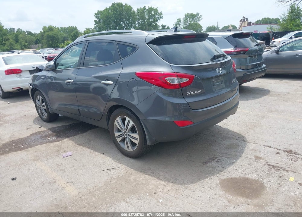 2015 HYUNDAI TUCSON VIN: KM8JUCAG3FU959640
