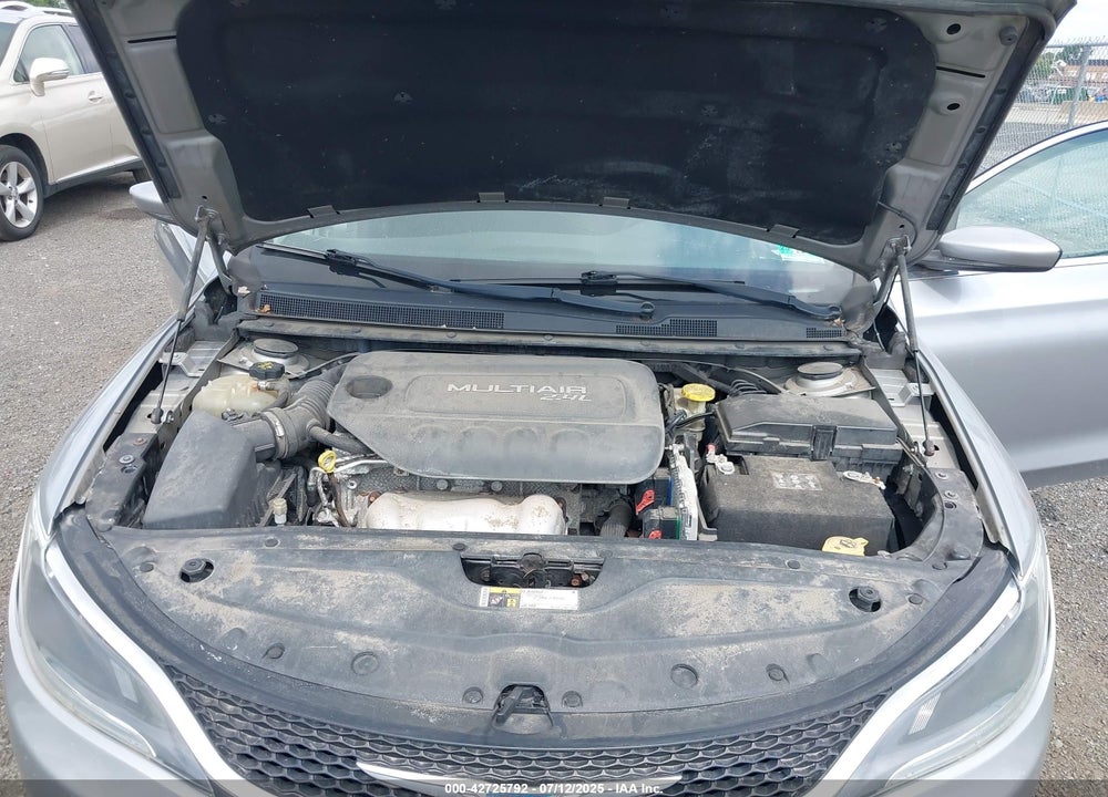 2016 CHRYSLER 200 LIMITED VIN: 1C3CCCAB3GN127350