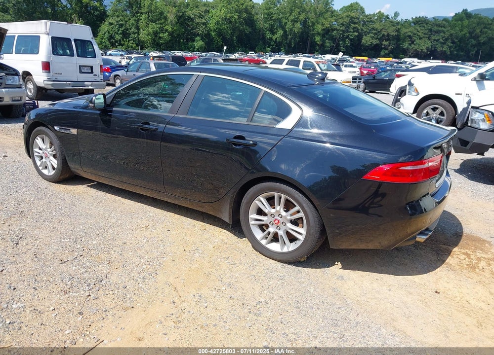 2017 JAGUAR XE VIN: SAJAJ4BN0HA956426