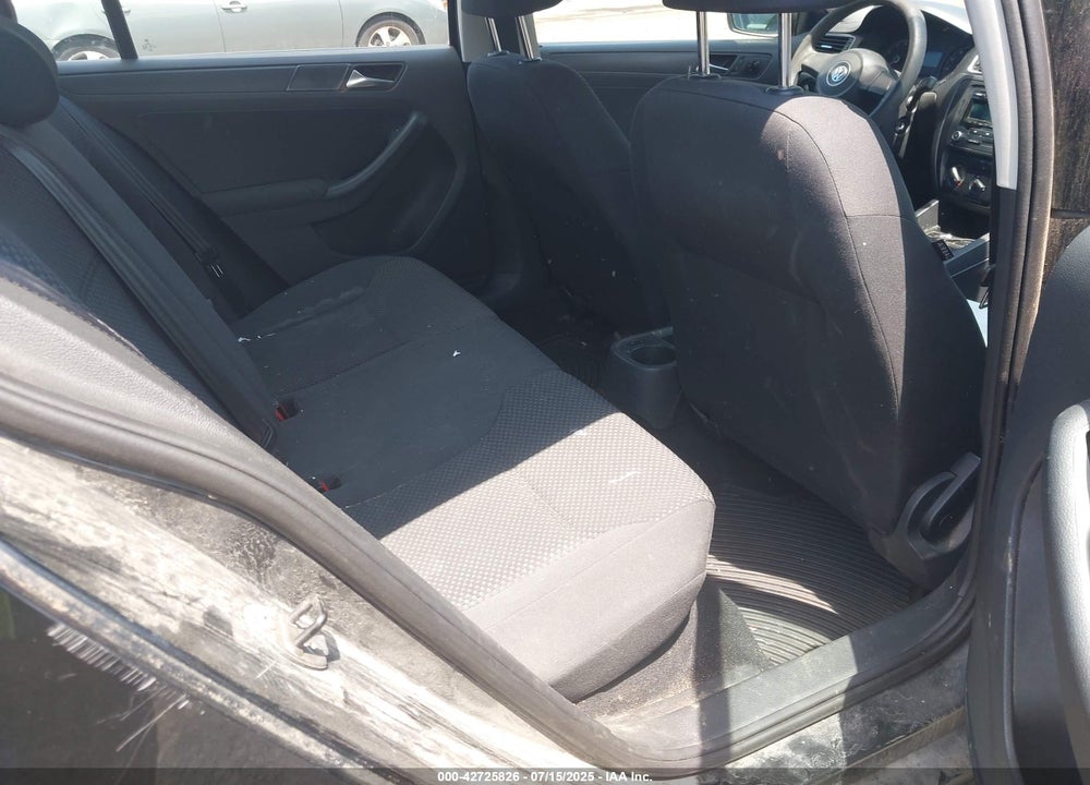 2012 VOLKSWAGEN JETTA VIN: 3VW1K7AJ8CM337786