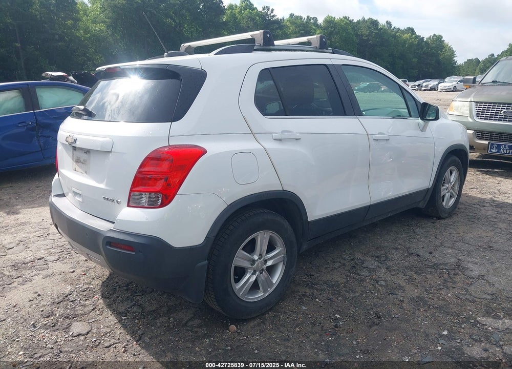 2015 CHEVROLET TRAX VIN: 3GNCJLSB8FL172810