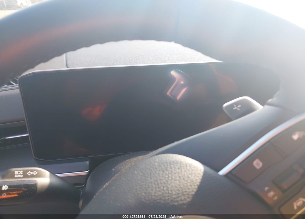 2025 KIA K5 VIN: KNAG44J8XS5340953