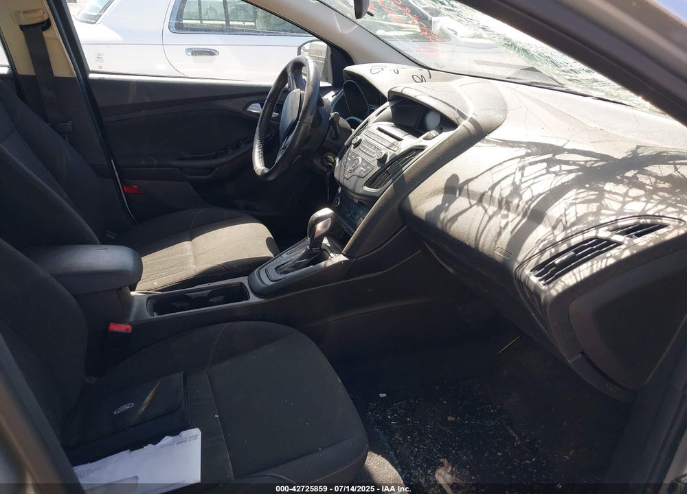 2016 FORD FOCUS VIN: 1FADP3F26GL296597
