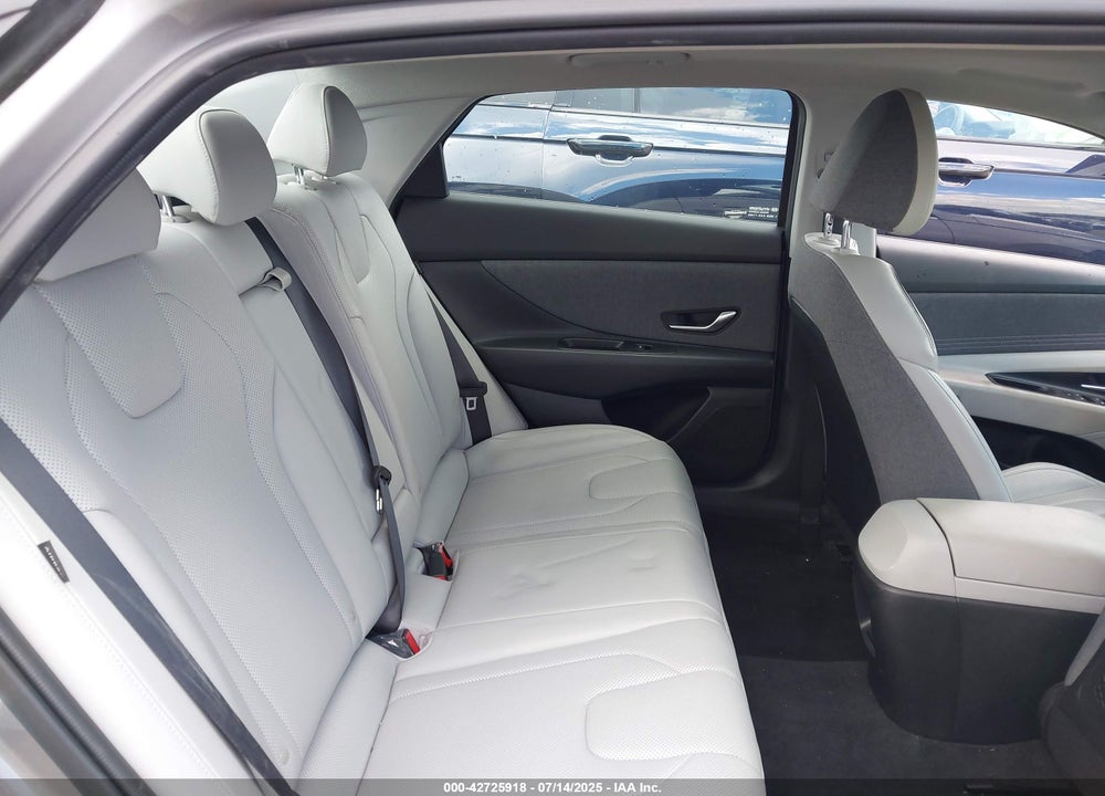 2024 HYUNDAI ELANTRA VIN: KMHLP4DG4RU740661