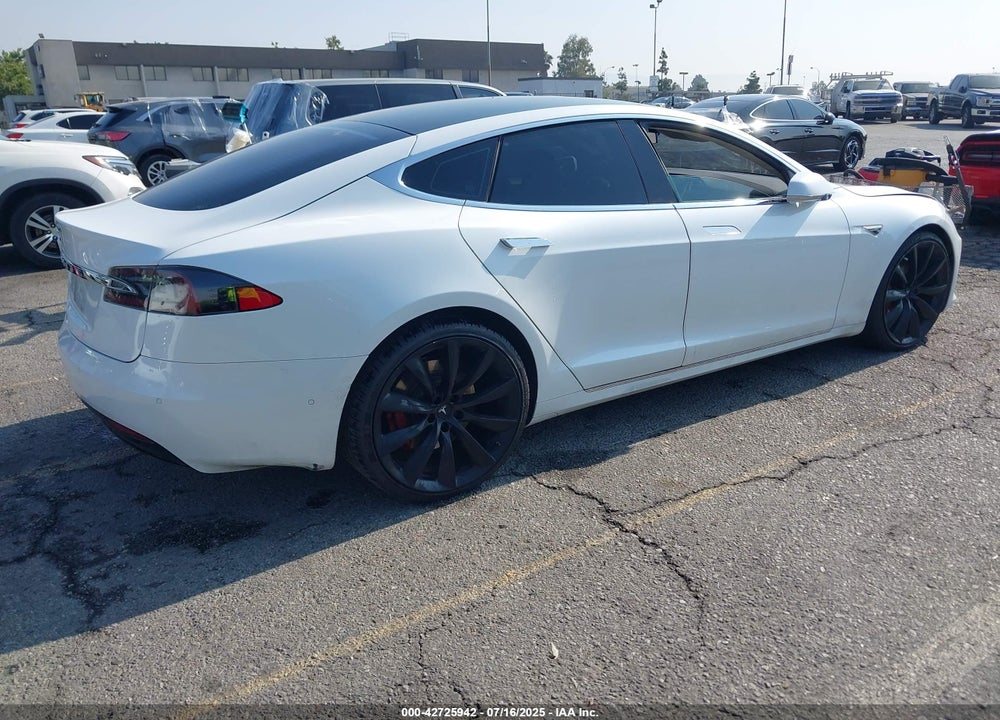 2016 TESLA MODEL S VIN: 5YJSA1E21GF148255