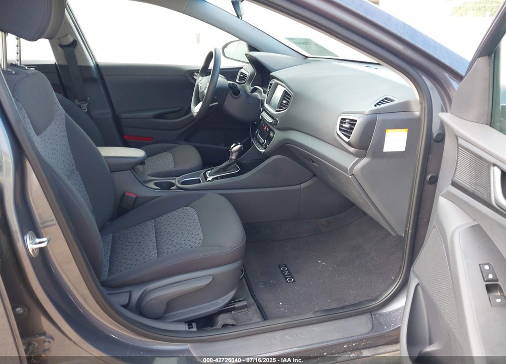 2018 HYUNDAI IONIQ HYBRID VIN: KMHC65LC5JU076849
