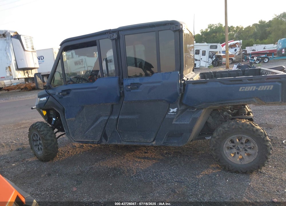 2025 CAN-AM DEFENDER MAX LIMITED CAB HD10/LONE STAR HD10 VIN: 3JBUUAX43SK022237