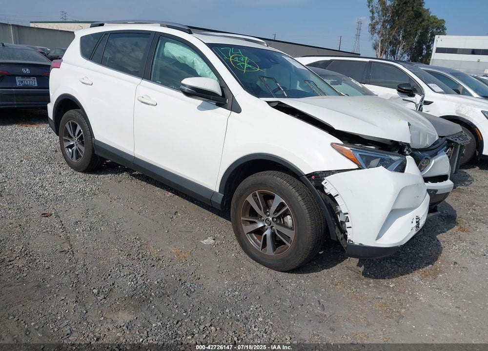 2017 TOYOTA RAV4 XLE VIN: JTMWFREV3HJ716723