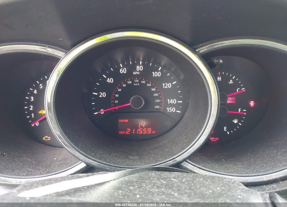 2011 KIA SORENTO VIN: 5XYKUDA20BG161921