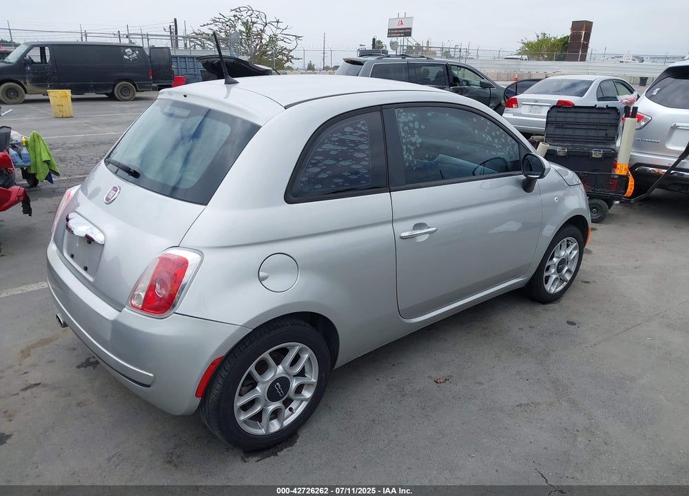 2013 FIAT 500 VIN: 3C3CFFAR6DT633188