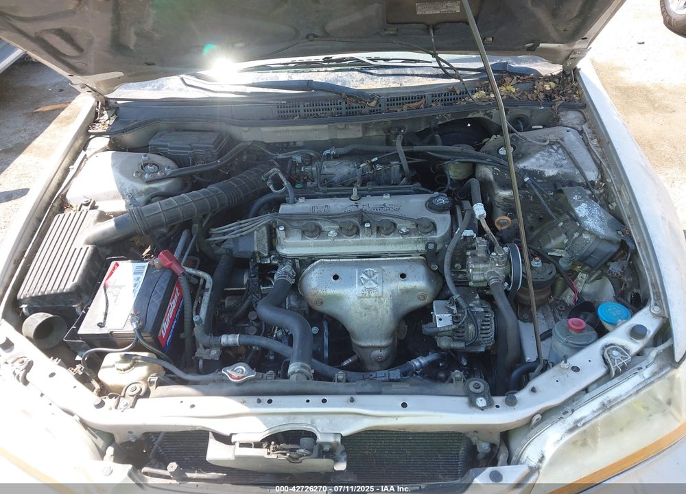 1998 HONDA ACCORD LX VIN: 1HGCG5642WA270058