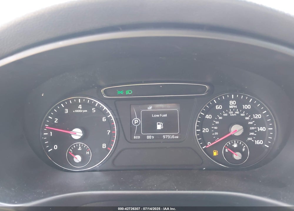 2016 KIA SORENTO VIN: 5XYPG4A36GG170717