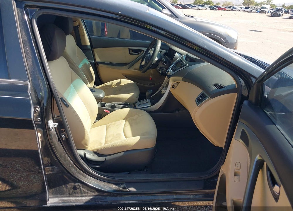 2011 HYUNDAI ELANTRA VIN: KMHDH4AE2BU144054