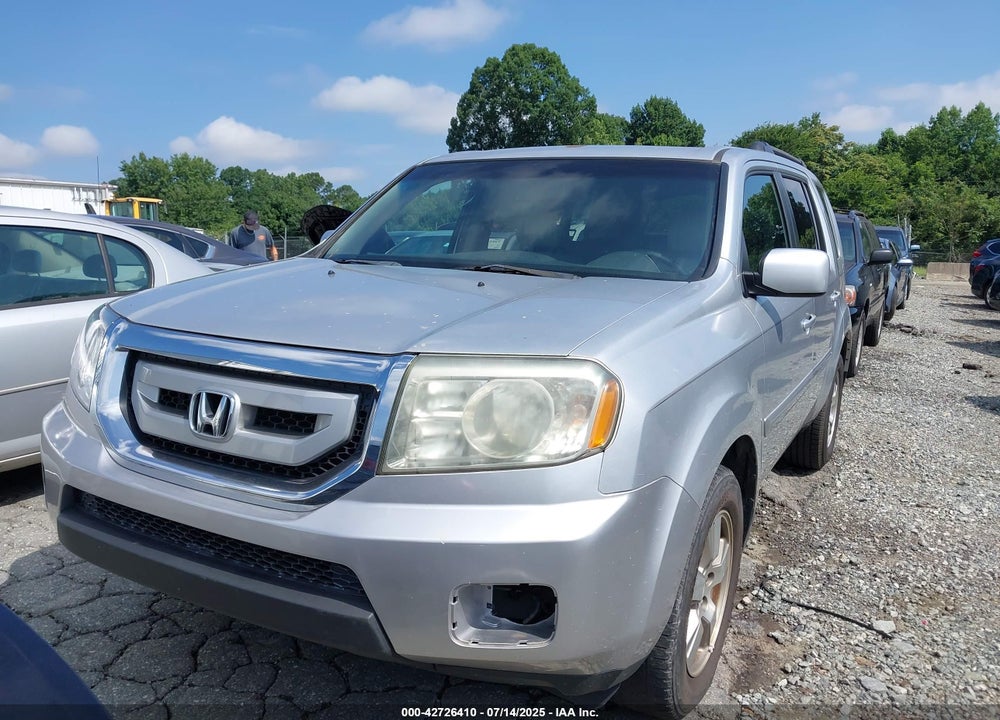 2011 HONDA PILOT VIN: 5FNYF3H51BB009961