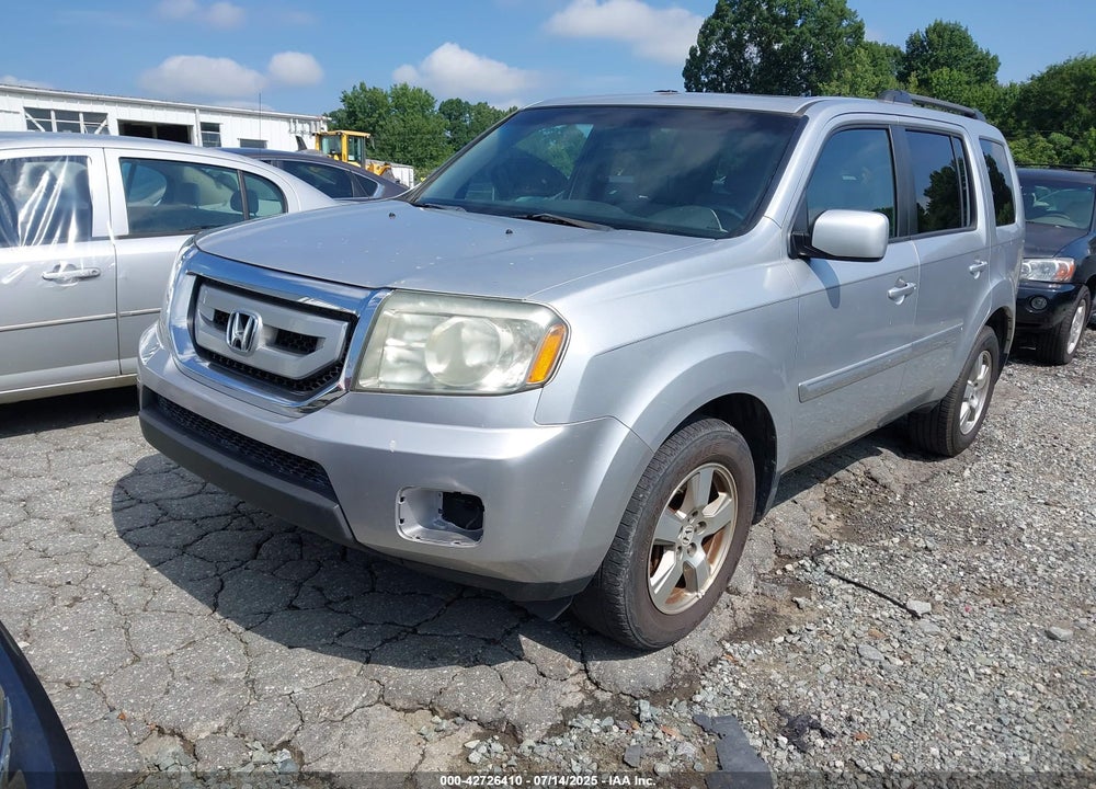 2011 HONDA PILOT VIN: 5FNYF3H51BB009961