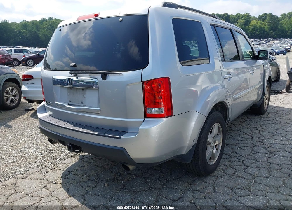 2011 HONDA PILOT VIN: 5FNYF3H51BB009961