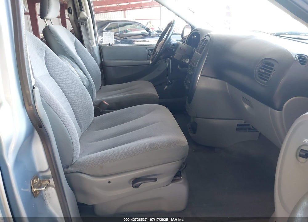 2006 DODGE GRAND CARAVAN VIN: 2D4GP44L56R746970