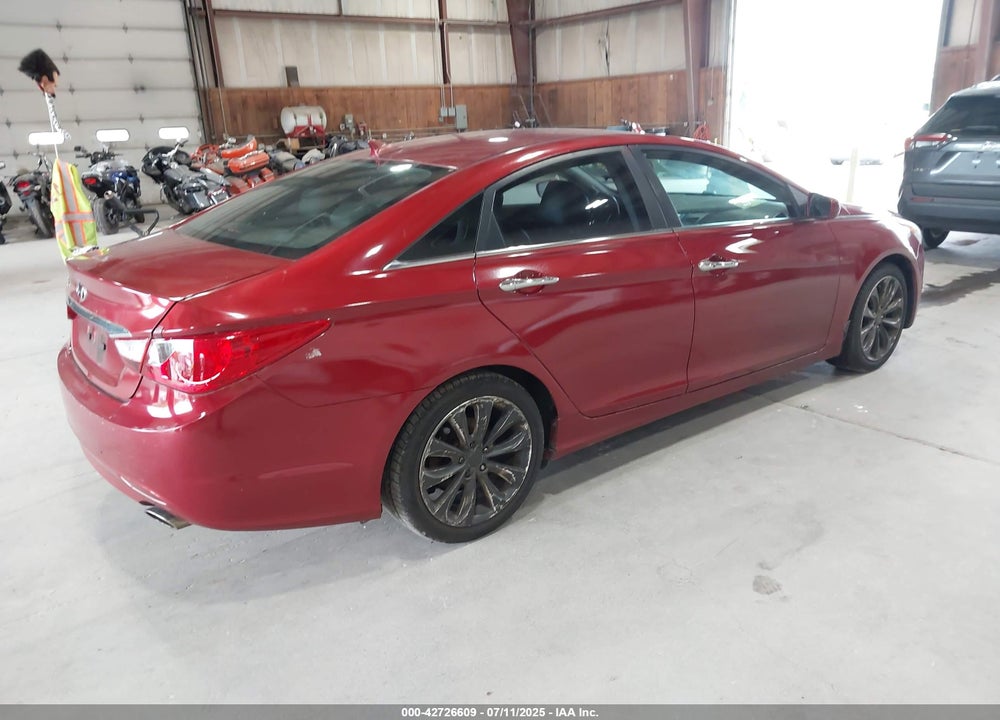 2011 HYUNDAI SONATA VIN: 5NPEC4AC2BH263626