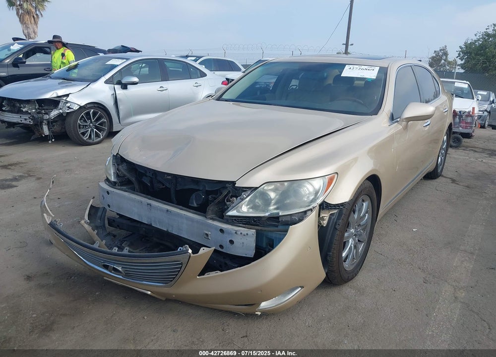 2009 LEXUS LS460 VIN: JTHBL46F195088008