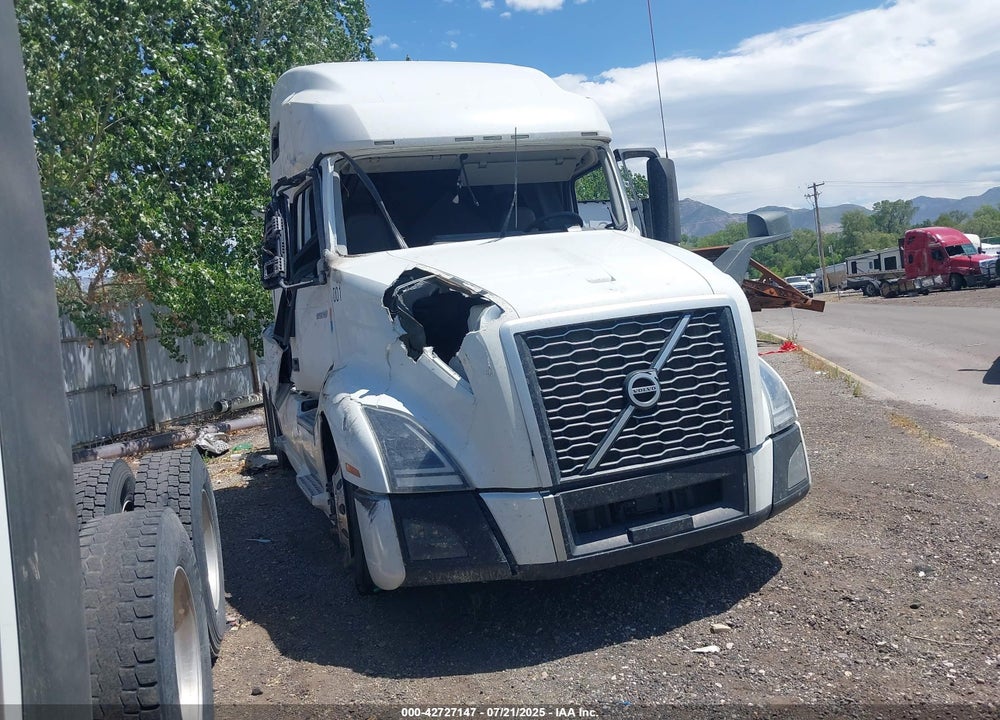 2021 VOLVO VNL VIN: 4V4NC9EH4MN268675