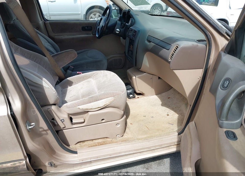 1994 NISSAN QUEST VIN: 4N2DN11W9RD826084