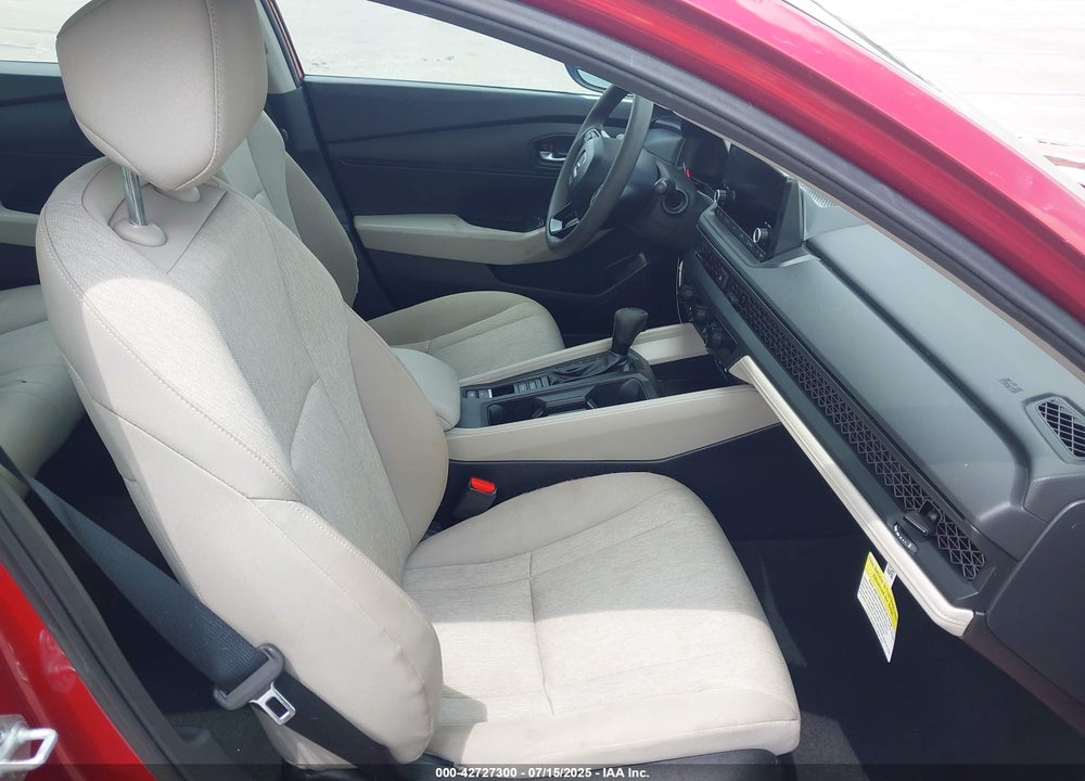 2024 HONDA ACCORD LX VIN: 1HGCY1F20RA077304