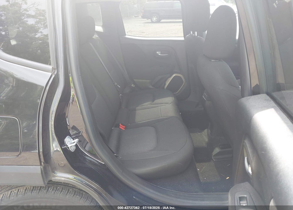 2017 JEEP RENEGADE VIN: ZACCJAAB4HPF43230