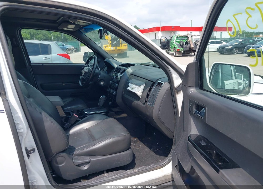 2008 FORD ESCAPE VIN: 1FMCU94168KE77312